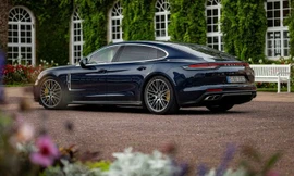 Những mẫu xe sang có giá bán đắt đỏ tại thị trường Mỹ