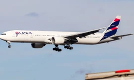 Các hãng bay quốc tế liên tiếp có sự cố khách tử vong 