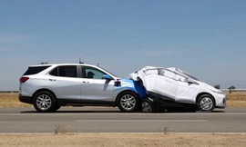 Phát hiện điểm yếu của phanh tự động ô tô