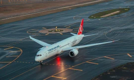 Hủy khẩn cấp hơn 100 chuyến bay, hàng nghìn khách kẹt ở Istanbul 