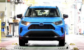 Toyota tạm dừng hoạt động 6 nhà máy bởi vụ nổ hy hữu