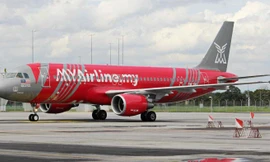Hãng bay giá rẻ Malaysia tạm dừng hoạt động 