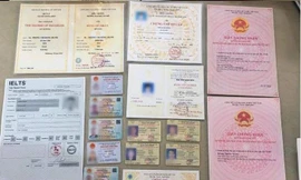 Triệt phá đường dây chuyên làm giả sổ đỏ, căn cước công dân gắn chíp