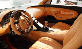 Nội thất choáng ngợp của Bugatti Chiron tự chế bởi thợ Việt