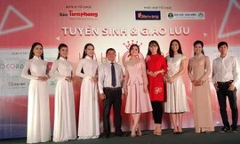 Sinh viên hứng khởi với chương trình tuyển sinh Hoa hậu Việt Nam 2018