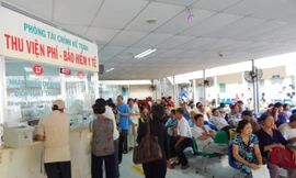 Bệnh viện giải trình chuyện bỏ mặc bệnh nhân do chưa đóng viện phí
