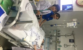 Xót xa bé 10 tuổi bị đứt lìa chân do tai nạn với xe tải