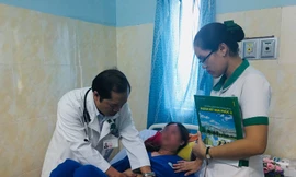 Lạm dụng thuốc xịt phế quản, nữ công nhân suýt chết vì lên cơn suyễn