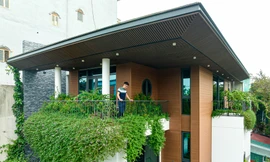 Cách đưa những 'khu vườn' len lỏi khắp nhà phố 3 tầng 