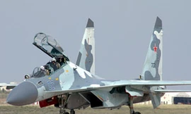 Phi công Nga học lái tiêm kích ‘vô đối’ Su-35S