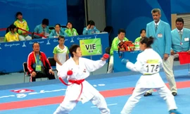 Bích Phương giành HCV đầu tiên cho Việt Nam