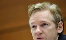 Vài nét về người sáng lập WikiLeaks