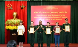 Trao giải cuộc vận động sáng tác tranh về bình đẳng giới và phòng, chống bạo lực gia đình