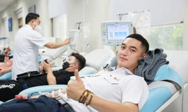 Chàng phi công trẻ hơn 10 lần hiến máu với thông điệp 'cho đi là còn mãi...'