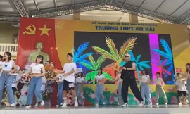 Thầy hiệu phó ở Hải Phòng nhảy mashup sôi động 'gây sốt' cộng đồng mạng