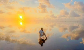 Bạn trẻ nô nức check-in 'bãi biển vô cực' tại Thái Bình 