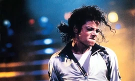 Đồ trong nhà 'ông hoàng nhạc Pop' giá triệu USD