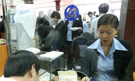 Vẫn đua xé rào lãi suất