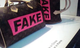 Mẹo phân biệt túi 'fake'