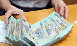 Lãi suất vọt tăng, Ngân hàng Nhà nước 'bơm tiền' mạnh 