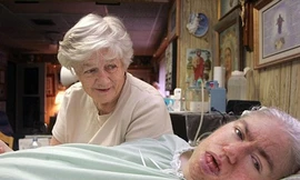 Cô gái ‘ngủ quên’ suốt 42 năm