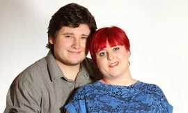 Chuyện lạ: Cô gái sở hữu 15 nhân cách