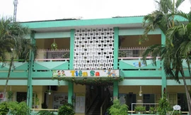 Xã hội hóa chuyển cả trường công sang trường tư