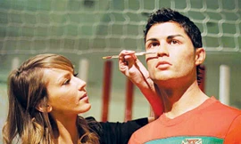 Những chuyện dị thường trong bóng đá