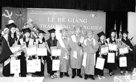Lễ bế giảng niên khóa 2011-2014