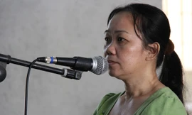 “Cò” Hoa tại tòa