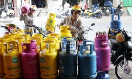 Phát hoảng gas 'chính hãng' mặc cả như rau ngoài chợ