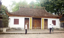 Những chuyện khó hiểu quanh ngôi đình 2.000 tuổi