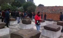 Các đơn vị thiết kế đi tham quan và khảo sát Khu khảo cổ học 18 Hoàng Diệu