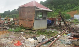 Cảnh hoang tàn do bão gây ra ở biên giới Lạng Sơn