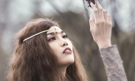 Lan Khuê đẹp hoang dã giữa thiên nhiên 