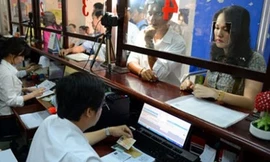 Việc cấp đổi GPLX sẽ được thực hiện nhanh chóng và thuận tiện hơn trên hệ thống mạng từ tháng 10 tới đây. Ảnh: chinhphu.vn