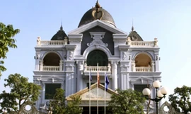 Lâu đài “khủng” phong cách châu Âu của đại gia Hà Nội