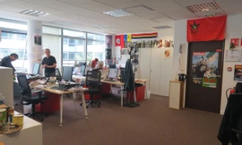 Một phòng làm việc của báo Nhân Đạo