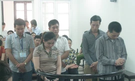 Nhóm “hiệp đồng” kinh doanh mại dâm trong phiên xử ngày 16/6