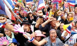 Người biểu tình muốn lập một hội đồng nhân dân không qua bầu cử để điều hành đất nước cho đến khi hệ thống chính trị của đất nước thay đổi.