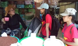 Uống trà đá miễn phí - Chung ý chí bảo vệ biển đảo quê hương của tuổi trẻ Phú Yên