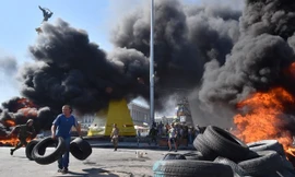 Thêm những hình ảnh bạo loạn bùng phát tại Kiev