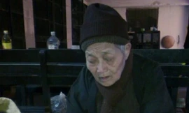 Sư thầy Thích Đàm Ánh “Hà thành đệ nhất cỗ chay” đang làm món chay ở chùa Phụng Thánh 