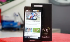 Mở hộp BlackBerry Z3 xách tay giá 5 triệu đầu tiên về VN