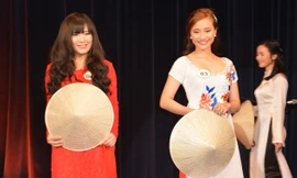 Cháy hết mình “Tài và Sắc” du học sinh Việt Nam tại Úc