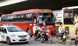 Hầu hết xe đi các tuyến trên 300 km tại các bến xe Hà Nội là xe giường nằm. ảnh: Ngọc Châu