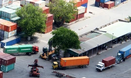 Bị hạn chế tải trọng, DN thủy sản thêm điêu đứng