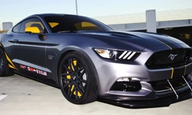 Cận cảnh xe khủng mang phong cách máy bay tàng hình