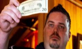 Lật tẩy công nghệ in đô la siêu giả mới 