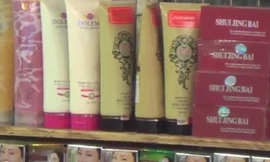 Tem 'chống hàng giả' bán ngập thị trường
